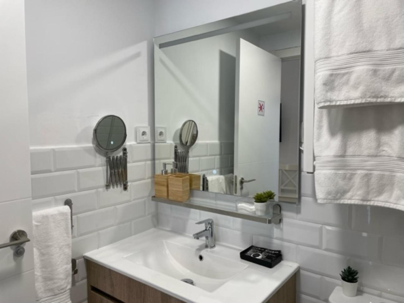 Apartamento Centrico En Madrid Buitenkant foto